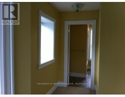 439 MAIN STREET W - 5