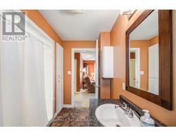 42 THIRD STREET - 37
