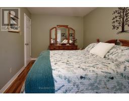 170 ST JOHN STREET N - 15