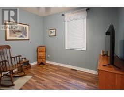 170 ST JOHN STREET N - 18