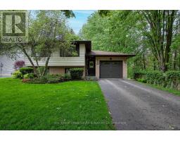 170 ST JOHN STREET N - 2