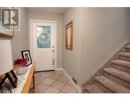 170 ST JOHN STREET N - 6