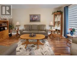 170 ST JOHN STREET N - 7