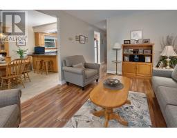 170 ST JOHN STREET N - 8
