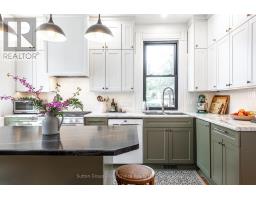 68 HOME STREET - 19