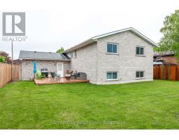 43 FREELAND DRIVE - 38