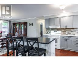 43 FREELAND DRIVE - 4