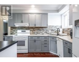 43 FREELAND DRIVE - 5