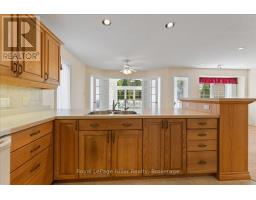 52 LAWRENCE STREET - 12