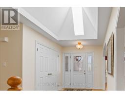 52 LAWRENCE STREET - 5