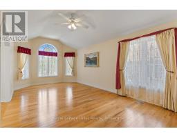 52 LAWRENCE STREET - 7