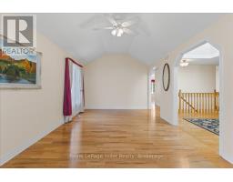 52 LAWRENCE STREET - 9