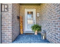 295 ANGER STREET E - 8