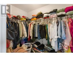 1458 CAEN AVENUE - 22