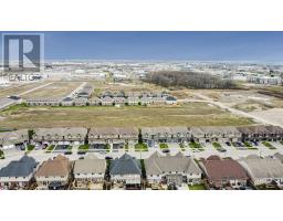 1458 CAEN AVENUE - 38