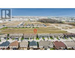 1458 CAEN AVENUE - 39