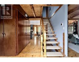 112 ALGONQUIN DRIVE - 7