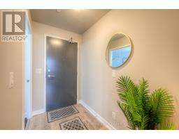 703 - 85 DUKE STREET W - 8
