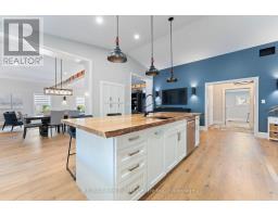 1283 SWAN STREET - 14