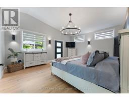 1283 SWAN STREET - 18