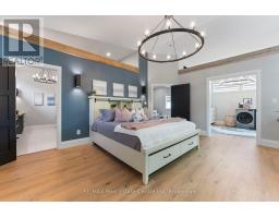 1283 SWAN STREET - 19