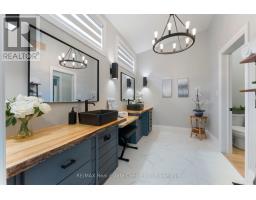 1283 SWAN STREET - 21