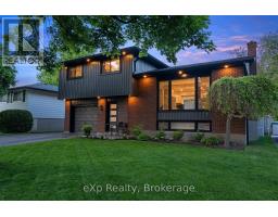169 MOWAT STREET - 3