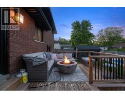 169 MOWAT STREET - 38