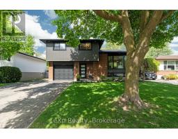 169 MOWAT STREET - 4