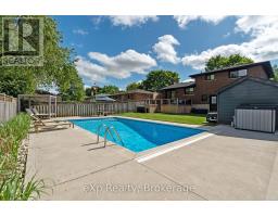 169 MOWAT STREET - 41