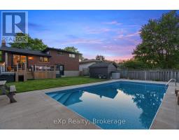 169 MOWAT STREET - 44