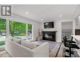 169 MOWAT STREET - 9