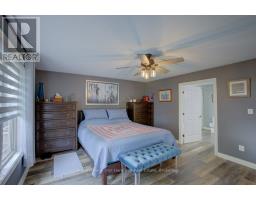 160 ARMSTRONG STREET W - 11