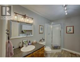 160 ARMSTRONG STREET W - 15