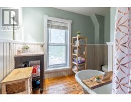 611 LAUREL STREET - 27