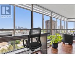 1004 - 265 WESTCOURT PLACE - 12