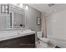 1004 - 265 WESTCOURT PLACE - 20
