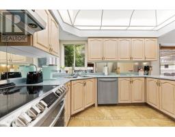 98 HUME DRIVE - 10