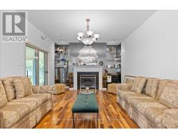98 HUME DRIVE - 14