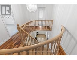98 HUME DRIVE - 20