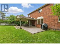 98 HUME DRIVE - 41