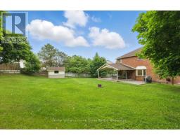 98 HUME DRIVE - 42