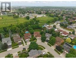 98 HUME DRIVE - 43