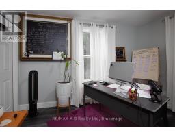 552 NELSON STREET - 16