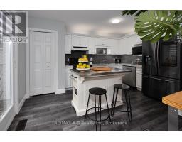 552 NELSON STREET - 7
