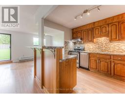 211 - 1100 COURTLAND AVENUE E - 9
