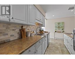 113 WHITELOCK STREET S - 15