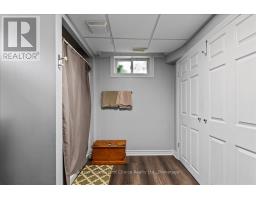 113 WHITELOCK STREET S - 34