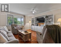 113 WHITELOCK STREET S - 9