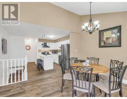385 HIGHVIEW DRIVE - 15